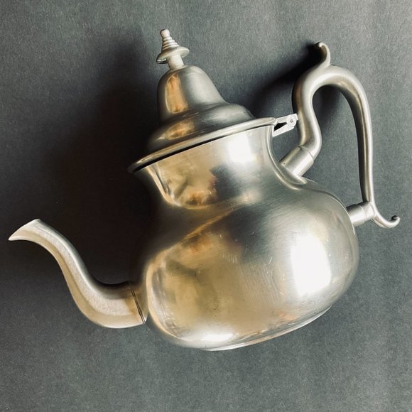 WOODBURY PEWTERERS Pewter Teapot Made for The Henry Ford Museum EUC - Picture 2 of 11